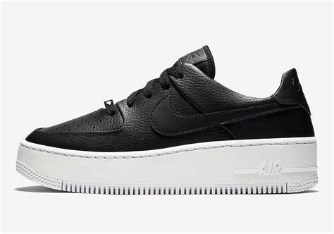 air force 1 sage low black.